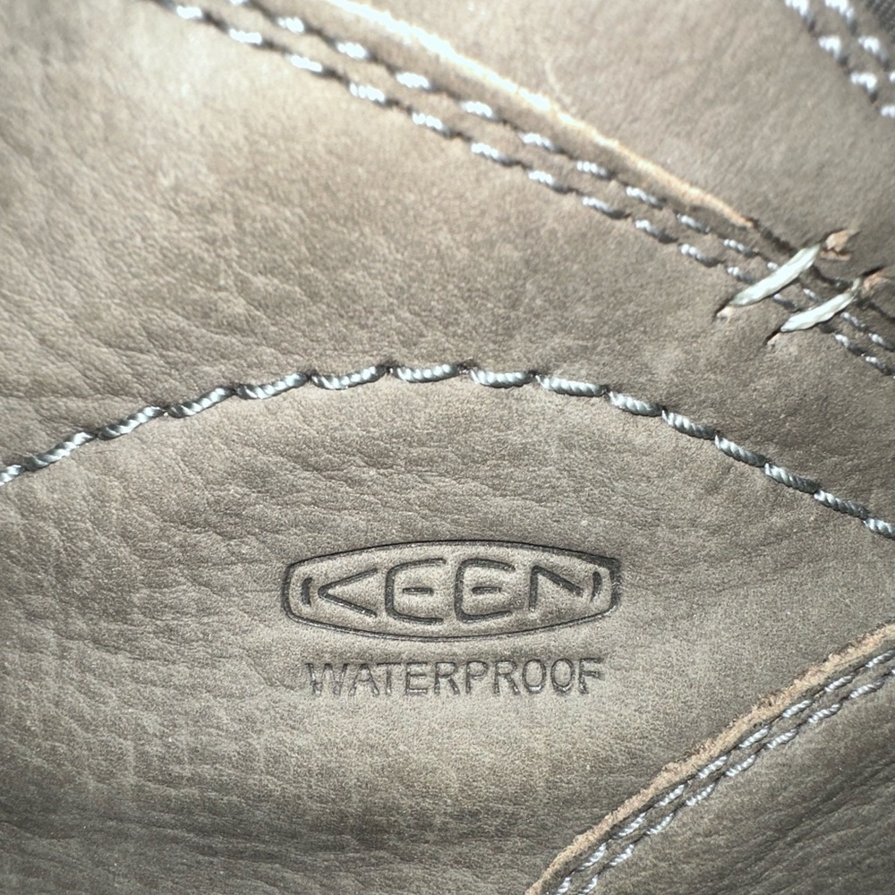 KEEN 👟 Women's Winter Insulated Waterproof Boots Size 9.5, light grey - Picture 10 of 10